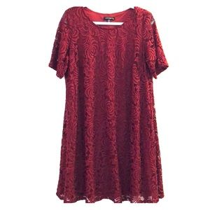 Lace swing dress 💃🏼